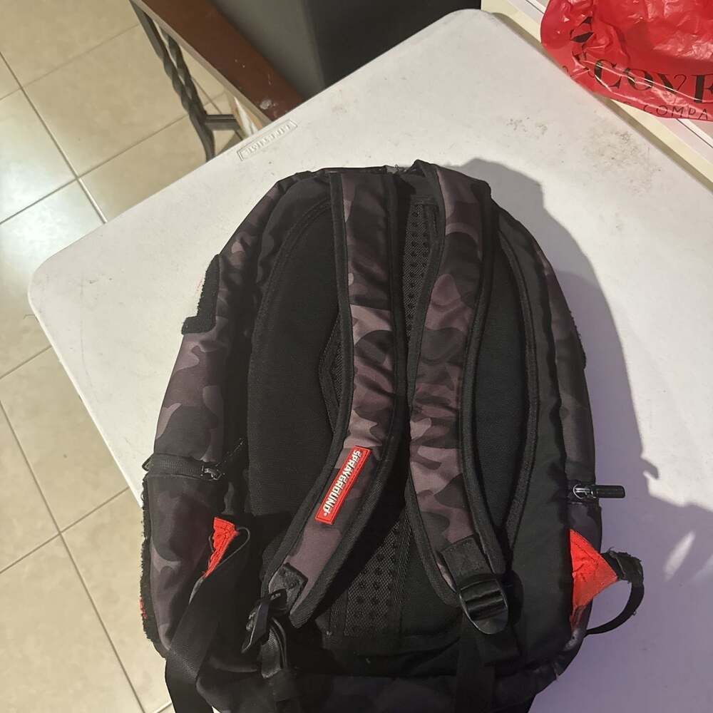 Sprayground Black Camo Shark Mouth Backpack - Picture 10 of 13